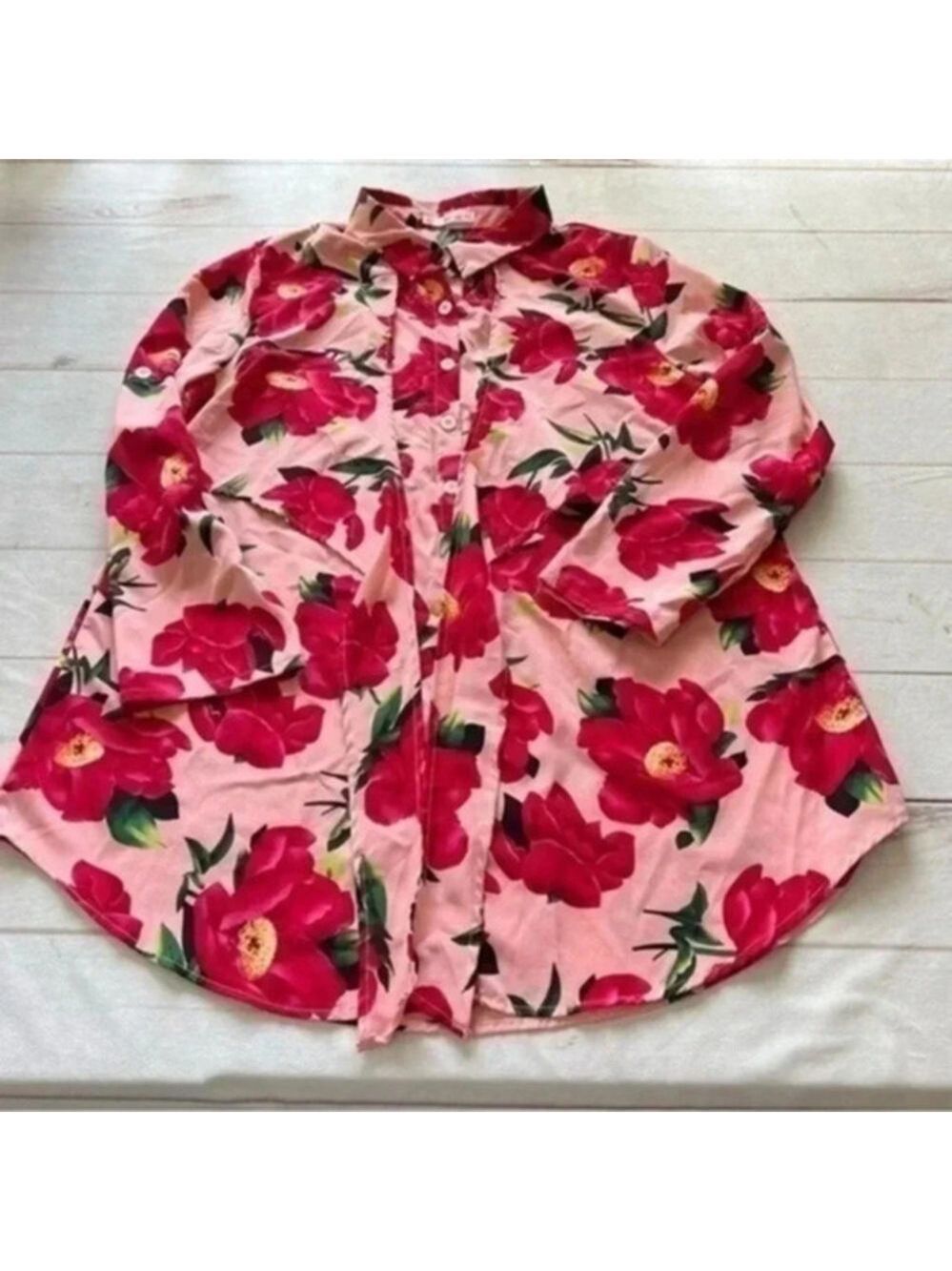 Rose Gal Flower Roll Tab Sleeve Curved Hem Knotted Blouse - Pink - 1x US…
